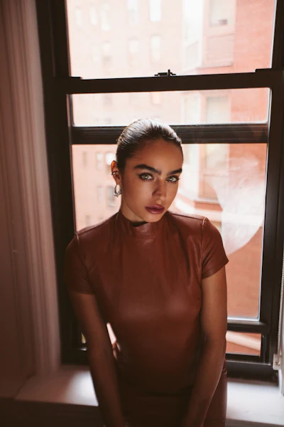 Healthy Extracts Inc. has acquired Imaraïs Beauty, the fast-growing women’s wellness brand co-owned by fitness influencer Sommer Ray (pictured) and supplement executive Aaron Hefter, in a deal designed to catapult the company deeper into the booming ingestible beauty and functional wellness market.