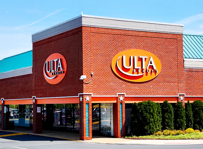 The retailer also demonstrated improving profitability, with gross margin expanding to 40.1% from 39.1% a year ago, reflecting stronger merchandise margins and lower inventory shrink.