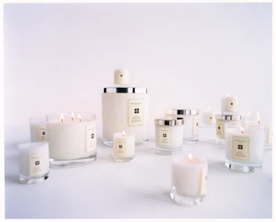 The investment underscores Estée Lauder’s continued focus on expanding its prestige fragrance business and strengthening its manufacturing ecosystem as consumer demand for premium home scent products continues to rise.