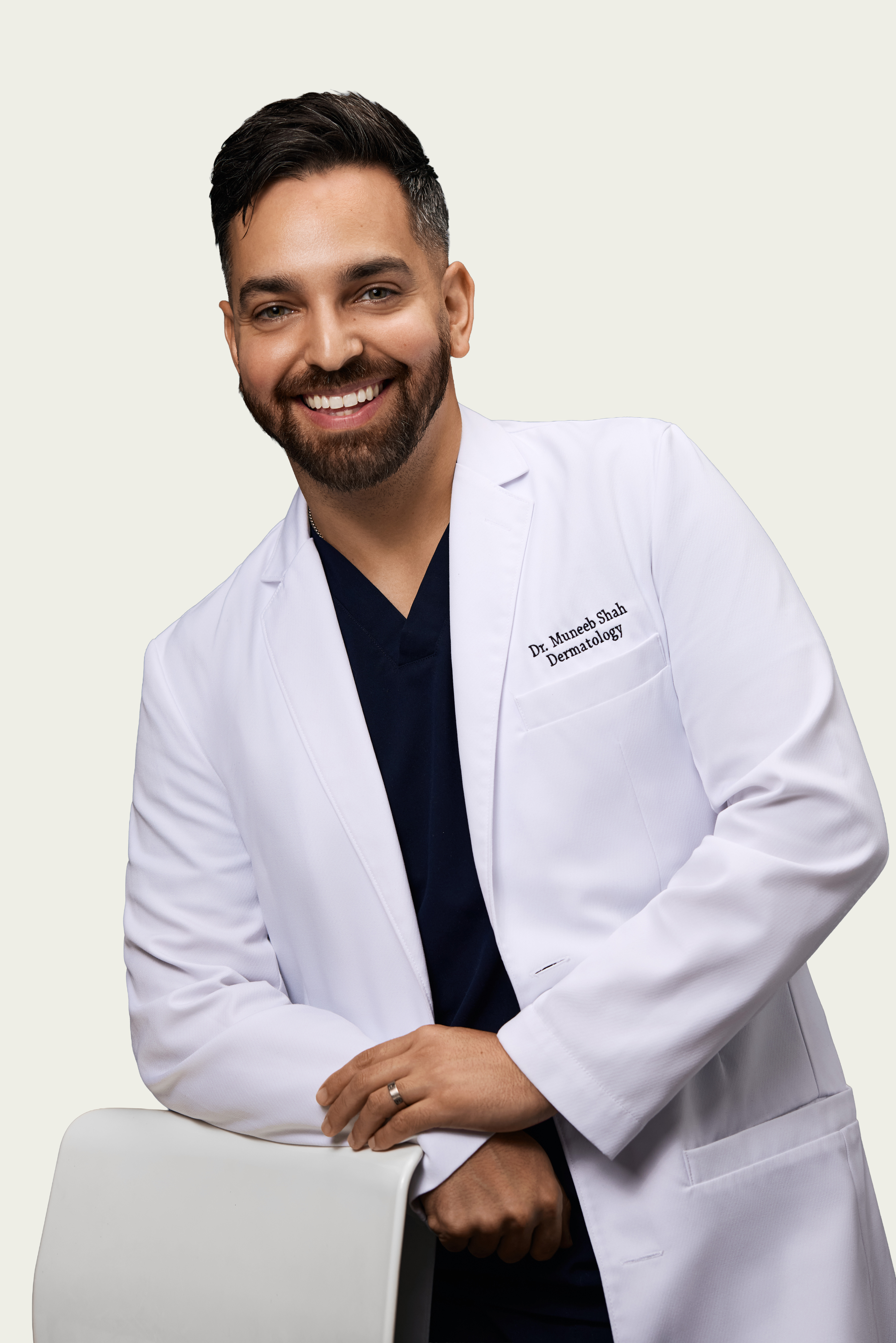 Remedy, the dermatologist-developed skin care brand founded by Muneeb Shah, DO, has closed a Series A funding round of more than $20 million led by L Catterton, with participation from existing investor Norwest and new investor Sonoma Brands Capital, positioning the fast-growing company for its next phase of expansion.