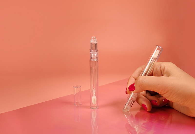Among ICONS America's featured innovations was its Jelly Applicator collection, which uses soft silicone tips to create a gel-like application experience.