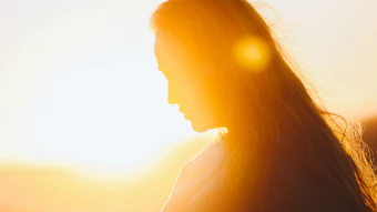 The launches underscore two accelerating trends for product developers: the emergence of the scalp as an extension of skin care, and growing demand for multifunctional formats that combine cosmetic, wellness and OTC positioning in a single product.