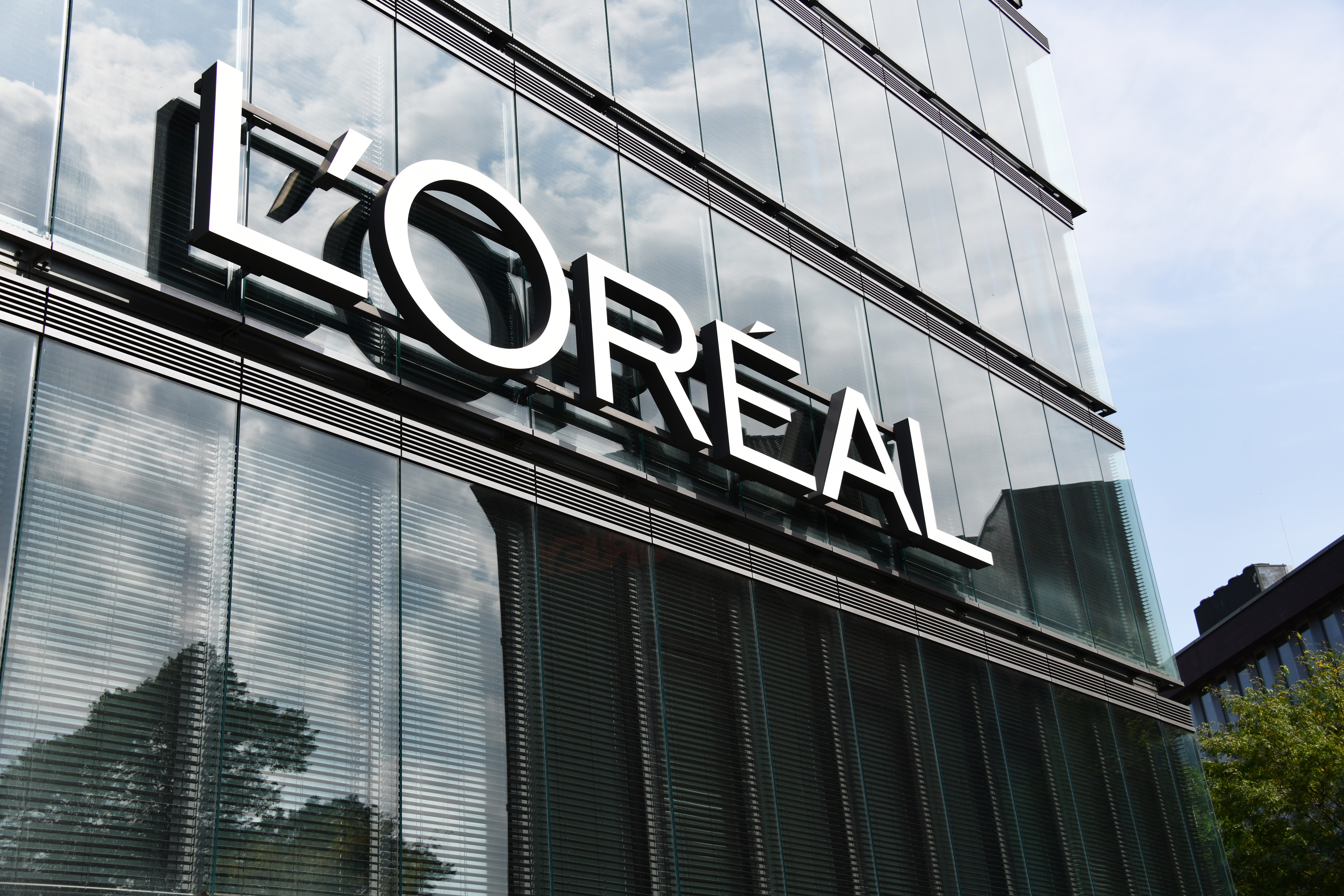 The companies plan to jointly explore new cosmetic raw materials, active ingredients, sensory signatures and product formats, including concepts inspired by South Korean beauty trends and consumer preferences.